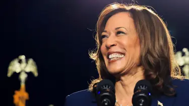 Kamala Harris, resmi TikTok hesabında Trump'la dalga geçti