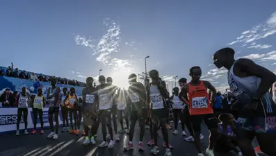 45. İstanbul Maratonu'nu erkeklerde ve kadınlarda Kenyalı atletler kazandı