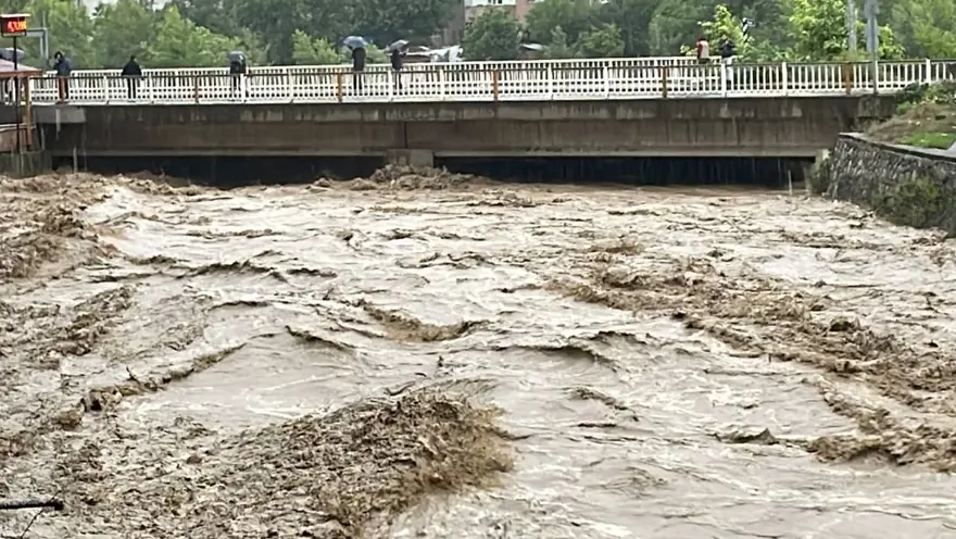Batı Karadeniz'i yine sel vurdu 28
