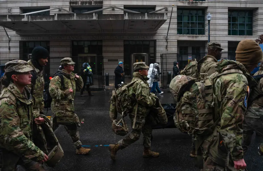 ABD'de ikinci Trump dönemi başladı: Donald Trump yemin edip başkanlık koltuğuna oturdu 29 ABD'de ikinci Trump dönemi başladı: Donald Trump yemin edip başkanlık koltuğuna oturdu 29