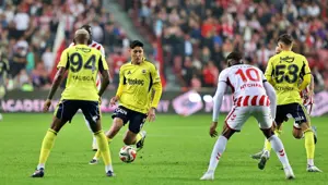 "İki ileri, bir geri" (6 Ekim 2025 spor manşetleri) "İki ileri, bir geri" (6 Ekim 2025 spor manşetleri)