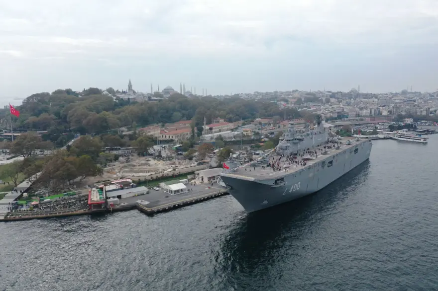 TCG Anadolu gemisine ziyaretler sürüyor 2 TCG Anadolu gemisine ziyaretler sürüyor 2