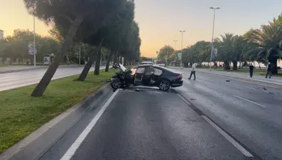 Kartal’da feci kaza: Biri ağır 3 yaralı