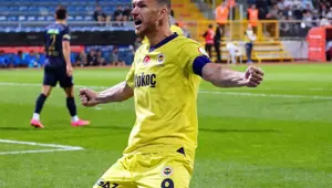 Fenerbahçeli futbolcu Dzeko: Galatasaray ile sonuna kadar savaşacağız Fenerbahçeli futbolcu Dzeko: Galatasaray ile sonuna kadar savaşacağız