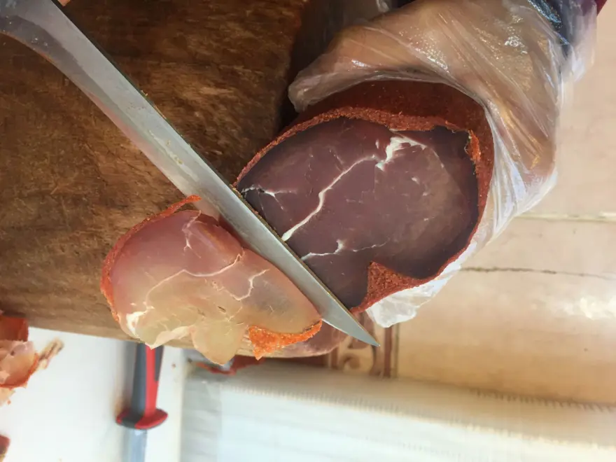 Kastamonu pastırmasına coğrafi işaret belgesi Kastamonu pastırmasına coğrafi işaret belgesi