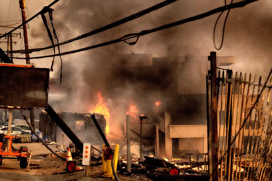 Aynı nokta! Los Angeles yangınları yeni yılyangınıyla bağlantılı mı? Uydu görüntüleri incelendi 