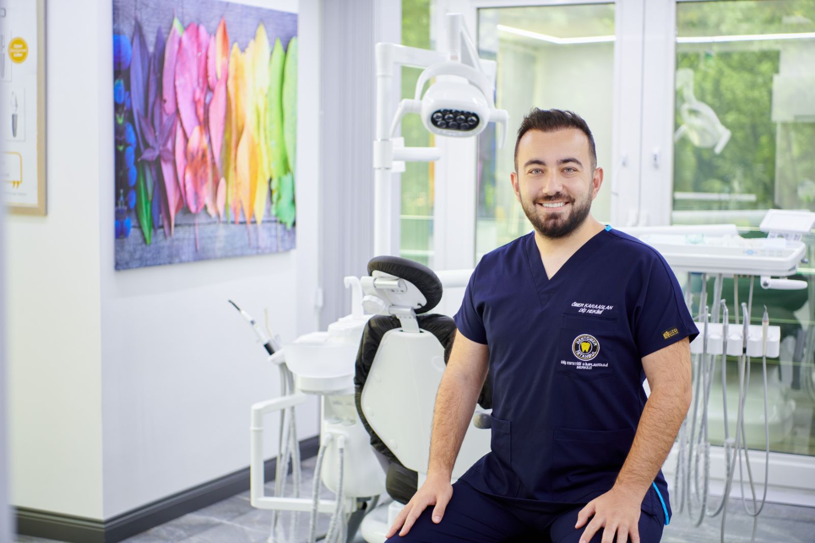 "İmplant tedavisiyle çene kemiğinizi koruyun"