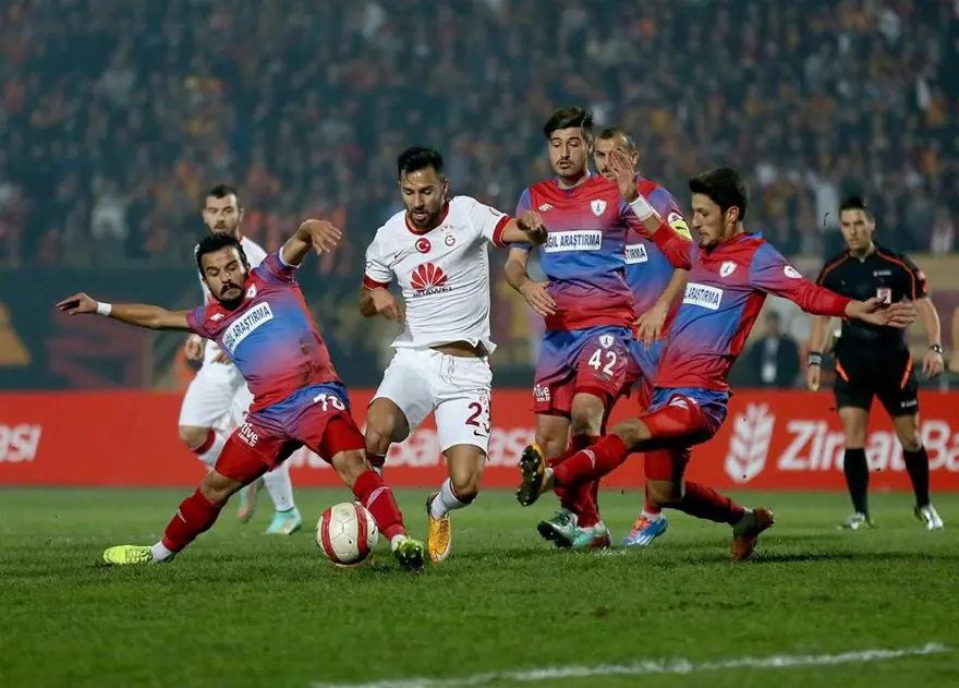 Cimbom İzmir'de kükredi 10