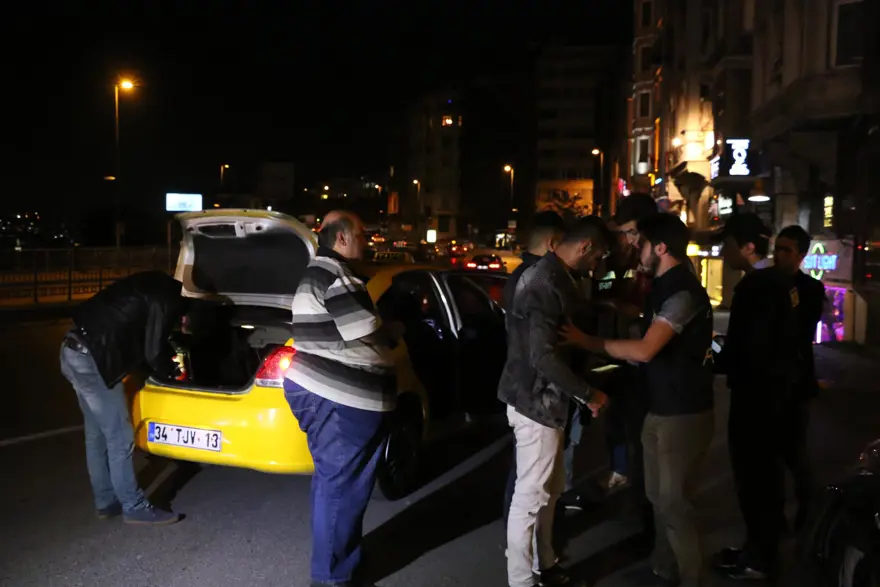 İstanbul'da 5 bin polisle huzur uygulaması 1