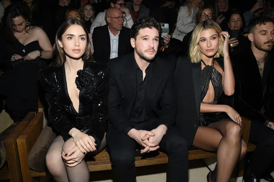 Ünlüler Paris Moda Haftası Saint Laurent defilesinde ön sıralarda 5