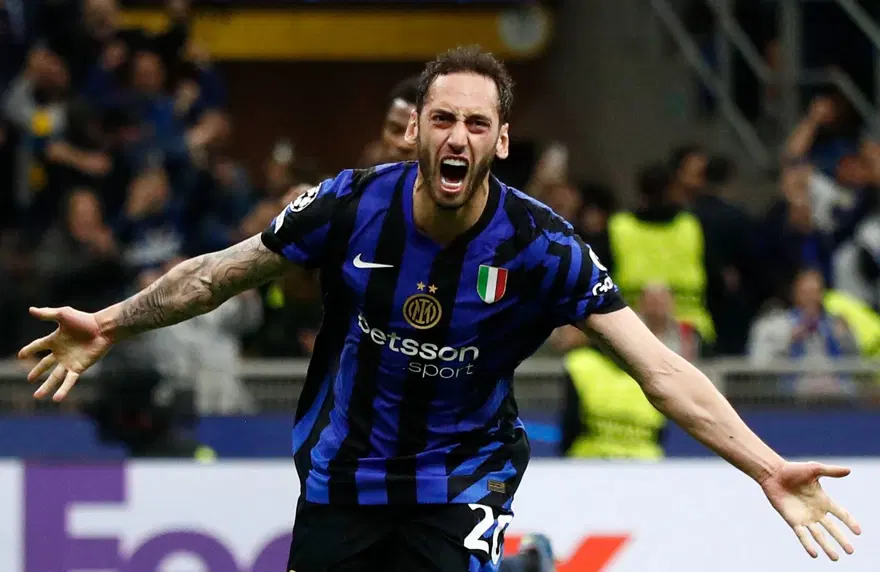 Türkler üst üste 3. kez finalde: Hakan Çalhanoğlu ilk peşinde 1