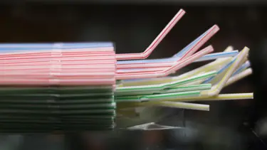 AB'den tek kullanımlık plastik ürünlere yasak