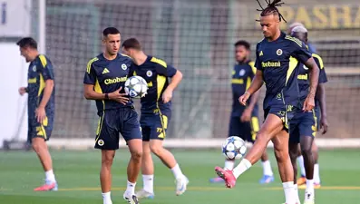 Fenerbahçe sahaya Şampiyonlar Ligi hedefiyle çıkıyor