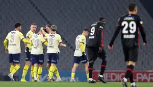 Fenerbahçe geriden gelip kazandı (Fatih Karagümrük-Fenerbahçe maç sonucu)