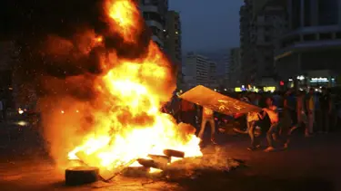 Lübnan gergin, Nasrallah'dan 'itidal' çağrısı