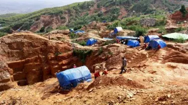 Kamerun'da 300 yeni mineral keşfedildi