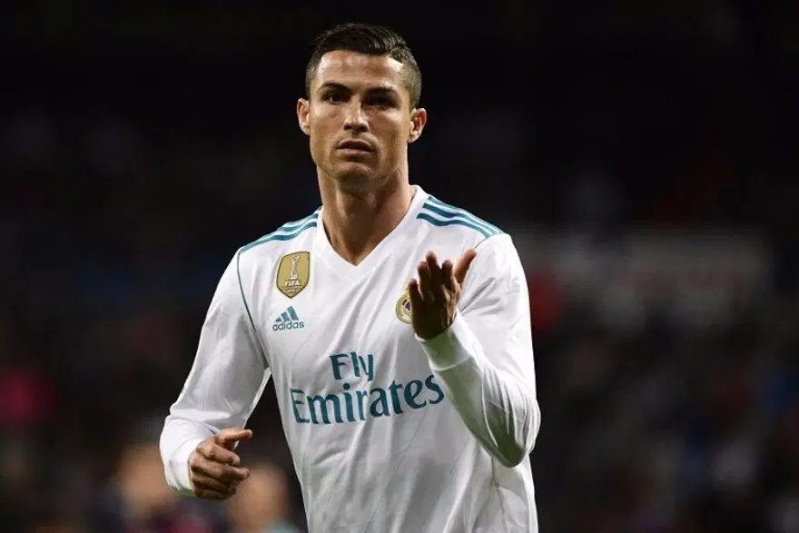 Cristiano Ronaldo 5