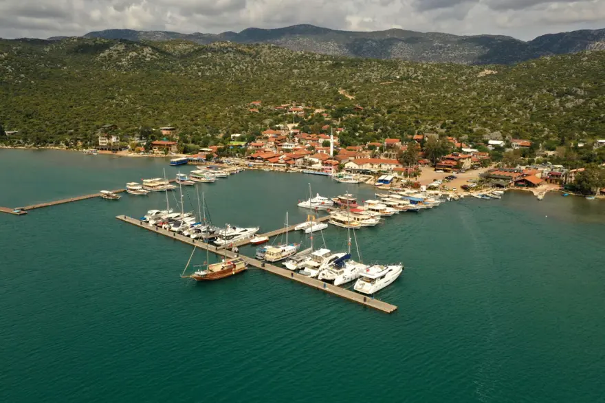 Kekova tarihinin en sessiz dönemini yaşıyor 10