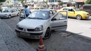 Valizdeki bebeği otomobil ezdi