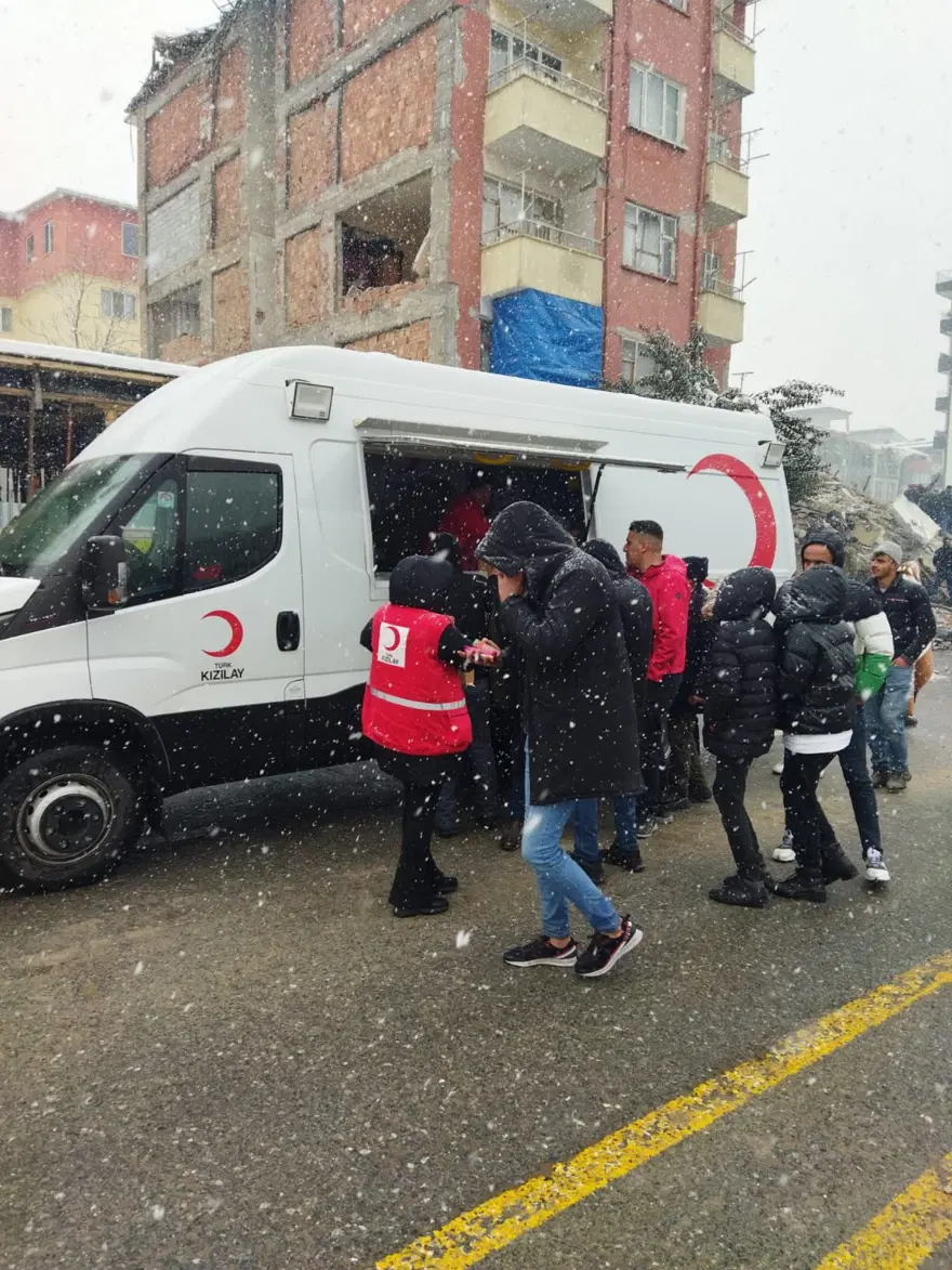 Depremzedelere yardım seferberliği 19