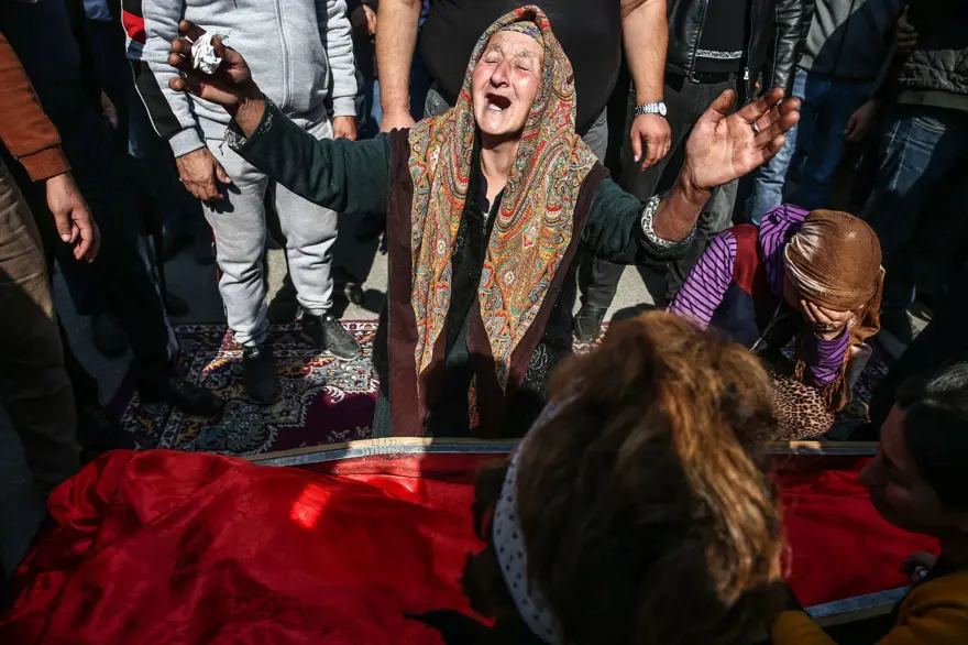 Hain saldırının küçük kurbanları: Cenazede gözyaşları sel oldu 19