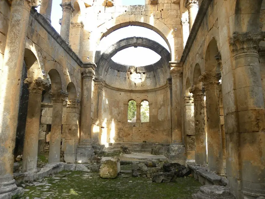 Mersin'de tarihin binlerce yıllık tanığı: Alahan Manastırı 4