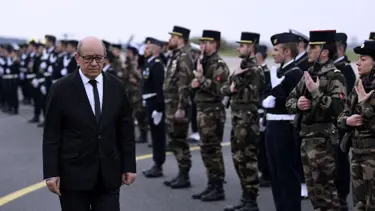 Fransa: Rakka operasyonu için geri sayım başladı
