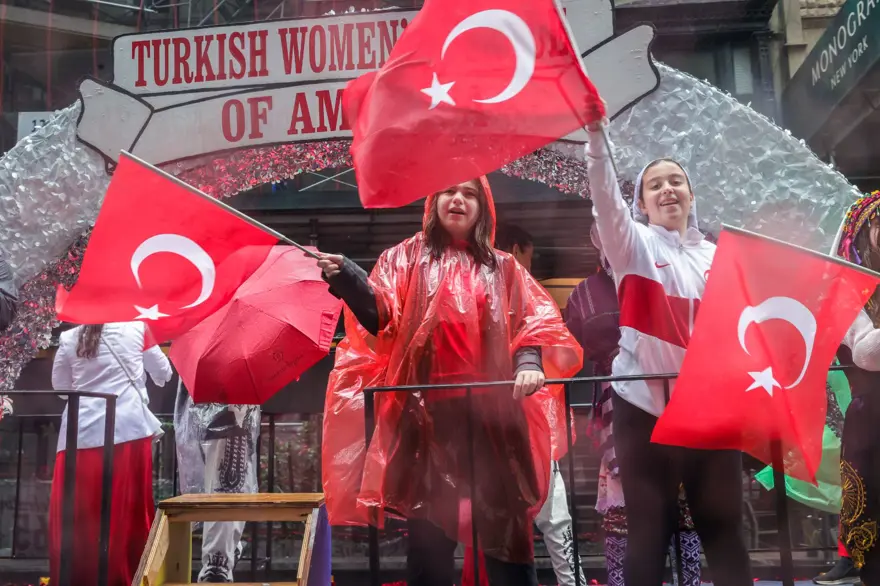 New York'ta Türk günü yürüyüşü 13