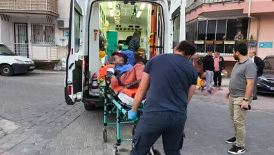 Sokak ortasında abisini bıçakladı, sonra eve geri döndü