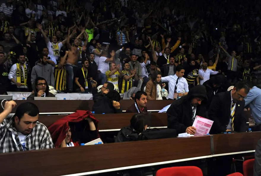 Derbi değil savaş 7 Derbi değil savaş 7