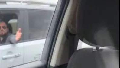 Psikiyatrist trafikte dehşeti yaşadı: Görüntüleri sosyal medyada paylaştı