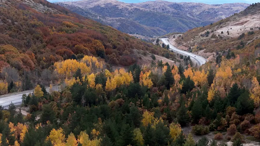 2 bin rakımlı geçitte masalsı görüntüler oluştu 1