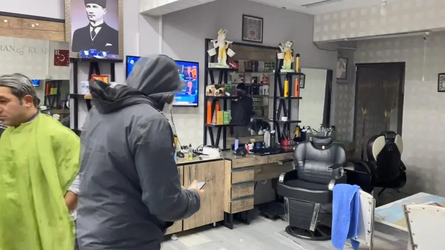 Yine Esenyurt: Çiğköfteci görünümlü kuaför 2