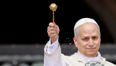 Vatikan'da dev tören: Papa 14. Leo, resmen göreve başladı