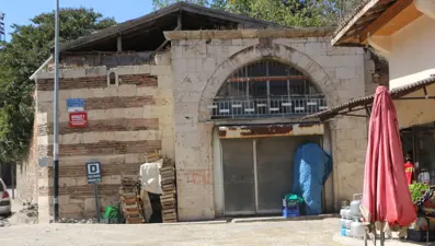 Tarihi han 6,5 milyon TL'ye satılığa çıkarıldı