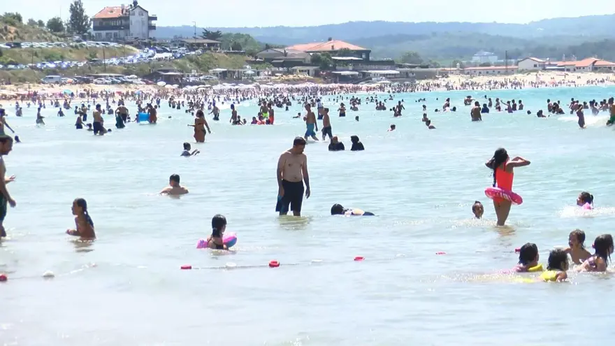 Plajlarda hafta sonu yoğunluğu 22 Plajlarda hafta sonu yoğunluğu 22