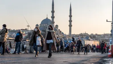 Çin'de yeni HMPV salgını alarmı! Uzmanı açıkladı: Türkiye'de HMPV var mı?