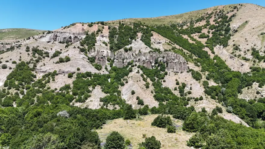 Efsanesi dilden dile dolaşıyor: Görüntüsü peri bacalarını andırıyor 3
