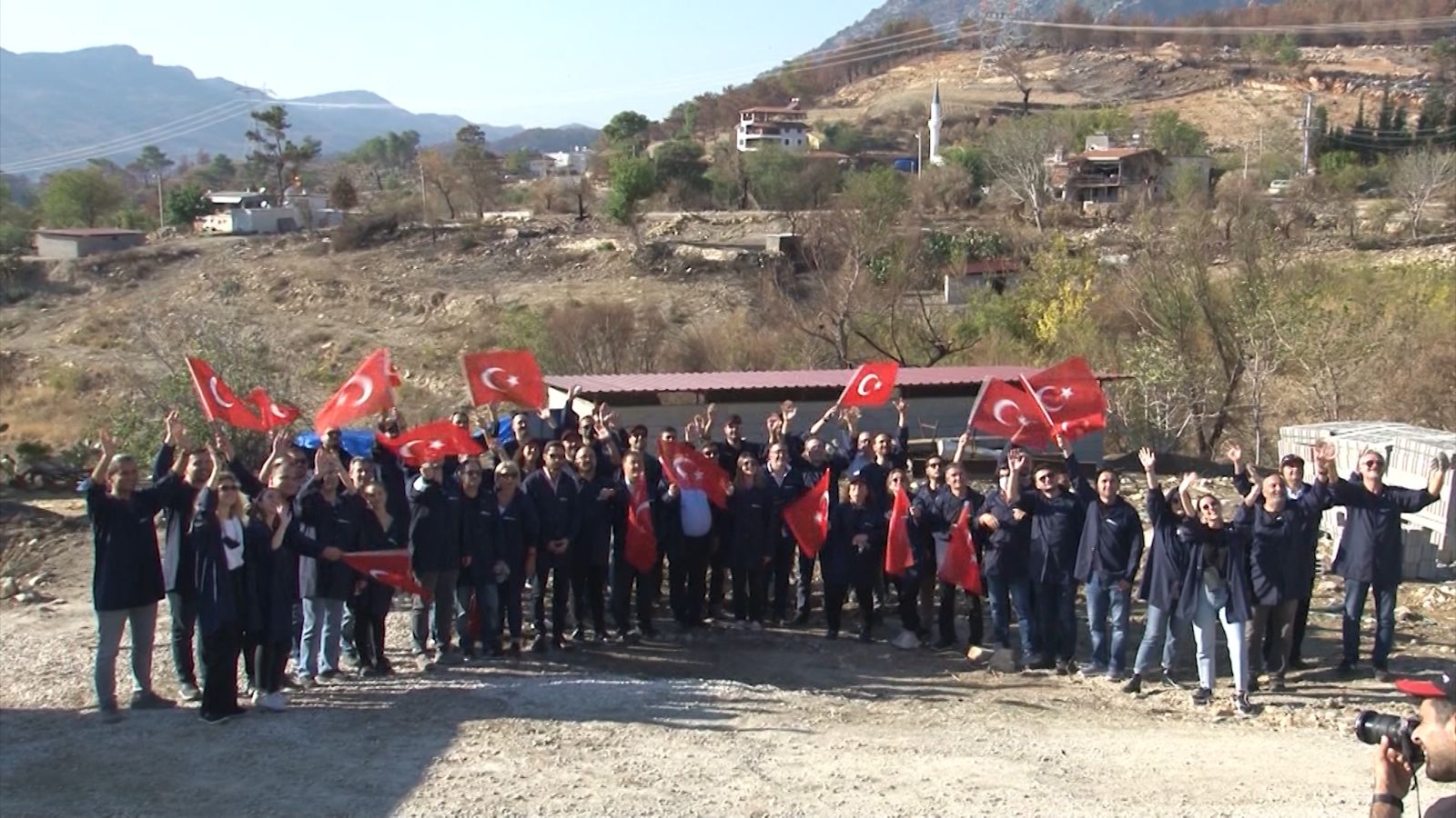 Cumhuriyet seferberliği etkinliği: Gönüllüler yangın bölgesinde