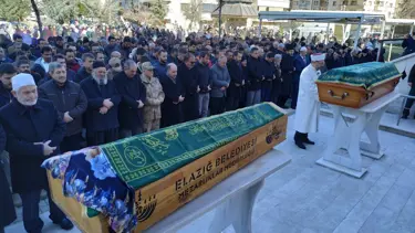 Elazığ'da depremde ölen anne ve oğlu toprağa verildi