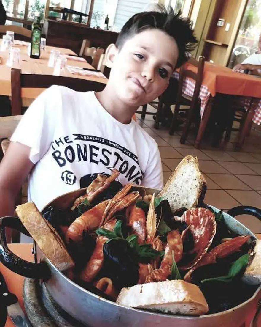 Kadıköy'de bıçaklı saldırıya uğramıştı! İtalyan şef Andrea Minguzzi'nin oğlu hayatını kaybetti 1