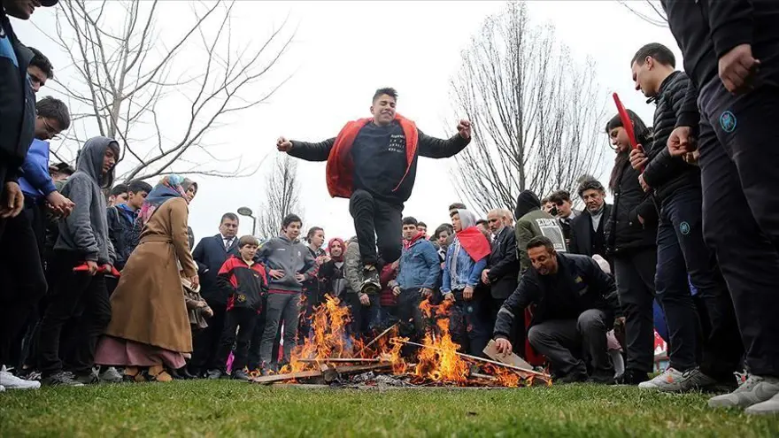 NEVRUZ NEDEN KUTLANIR? 3 NEVRUZ NEDEN KUTLANIR? 3