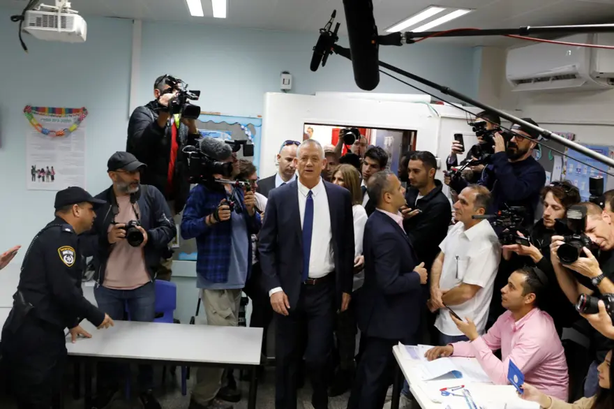 İsrail'de halk sandık başında 8 İsrail'de halk sandık başında 8