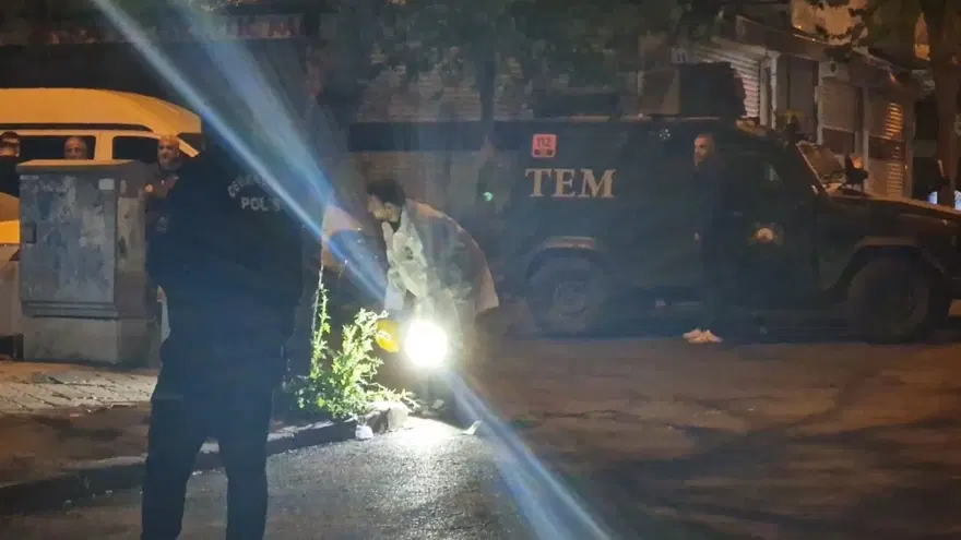 Diyarbakır'da "kız kaçırma" dehşeti: 1'i polis 10 yaralı 2