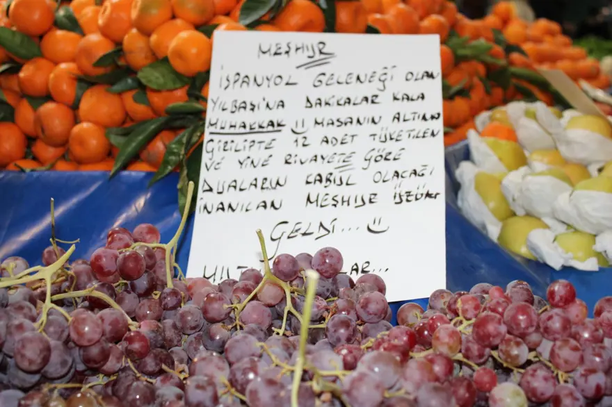 Pazar tezgahlarında yok satıyor: "Ne dileğiniz varsa hepsi yerine geliyor" 4