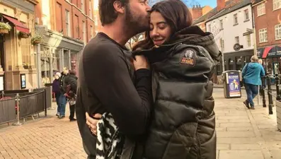 Kıvanç Tatlıtuğ ile Başak Dizer'i  tehdit eden sapığın cezası belli oldu