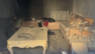 Başakşehir'de yangın paniği: Bina sakinleri mahsur kaldı