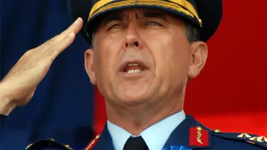 Bir general daha tutuklandı