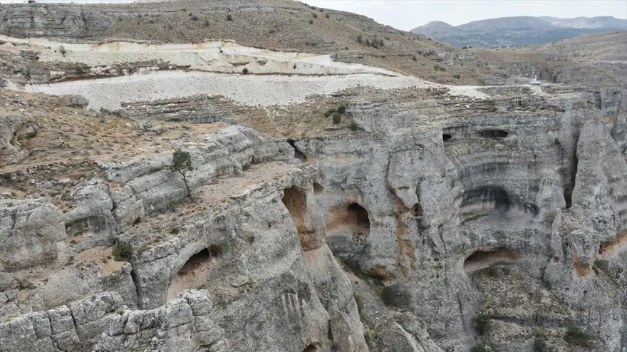 Anadolu'nun 'Büyük Kanyon'u Levent Vadisi adrenalin tutkunlarını bekliyor 2