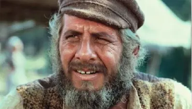 Damdaki Kemancı filminin ünlü aktörü Chaim Topol hayatını kaybetti